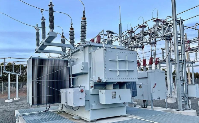 Transformatorlar və yarımstansiyalar
